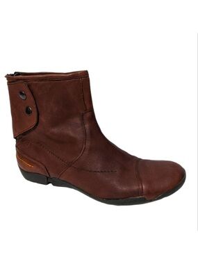 FLY LONDON Brown Leather Flat Booties 42